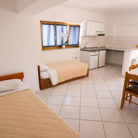 Aparthotel Helena Christina