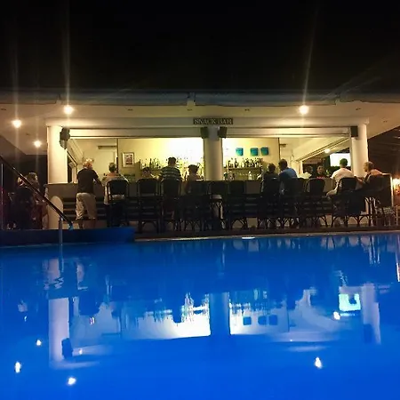 Helena Christina Aparthotel 3*